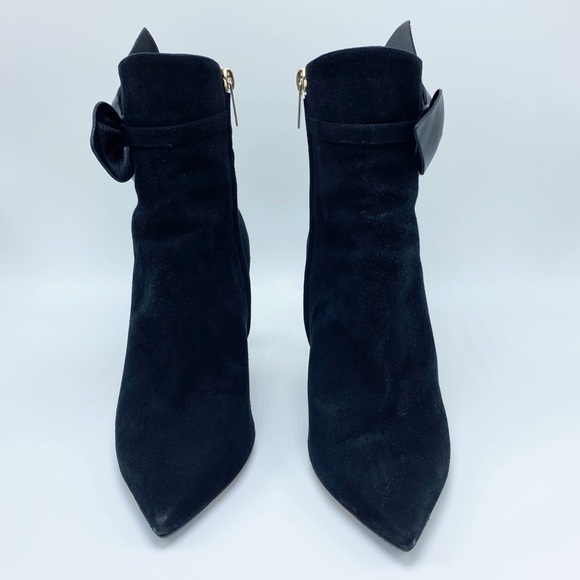 Jimmy Choo size 7 /37 Kassidy Suede Black Bow Ankle Bootie - Picture 4 of 8